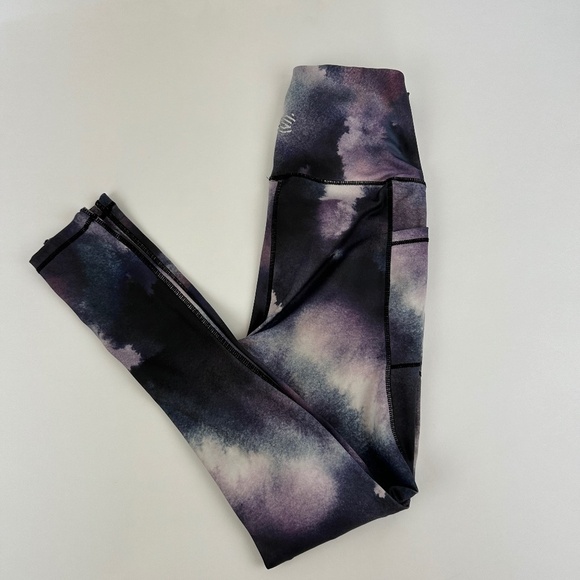 S2 Sportswear Leggings Womens XS Purple Clouds - Picture 1 of 9